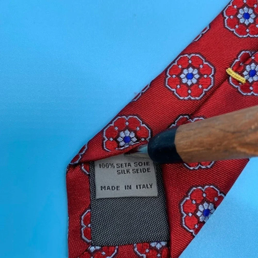 Canali Red Floral 100% Silk Luxury Men's Classic Neck Tie Made in Italy